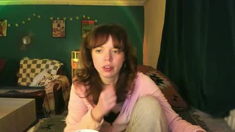 Snapshot of clancyosbourne chatting on November 15, 6:48 pm Clancy online show from November 15, 6:48 pm