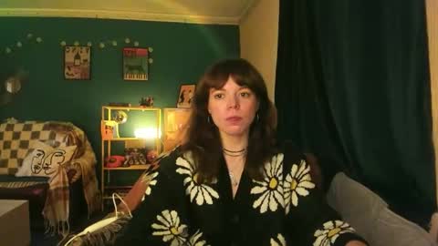 Snapshot of clancyosbourne chatting on November 16, 8:03 pm Clancy online show from November 16, 8:03 pm