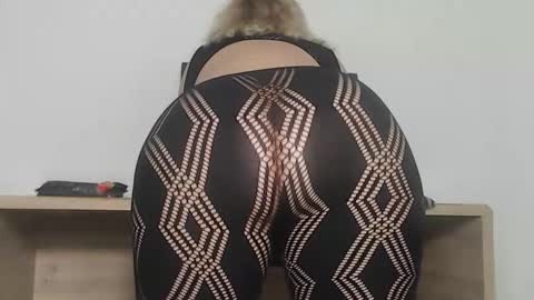 Snapshot of clarabbw77 chatting on February 12, 8:48 pm Clara online show from February 12, 8:48 pm