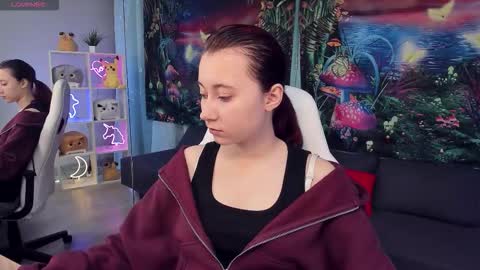 Snapshot of clarabenson chatting on September 23, 6:11 pm clarabenson online show from September 23, 6:11 pm