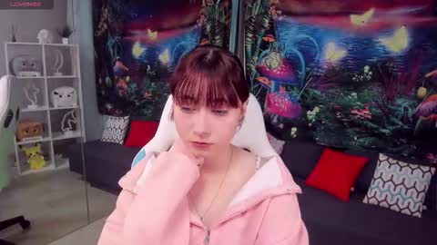 clarabenson online show from November 21, 6:50 pm