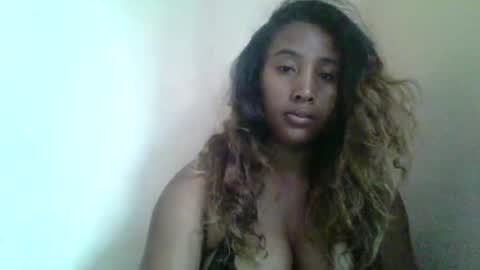 Clarah0123 online show from March 10, 8:48 am