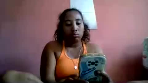 Snapshot of clarah0123 chatting on June 12, 8:02 am Clarah0123 online show from June 12, 8:02 am