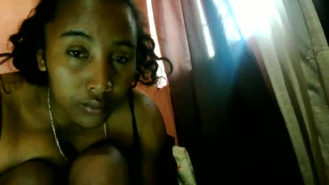 Snapshot of clarah0123 chatting on June 20, 7:55 am Clarah0123 online show from June 20, 7:55 am