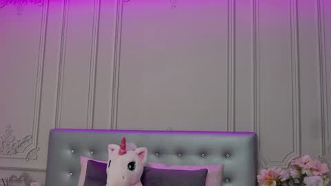 ClaraHazel online show from December 5, 4:31 am