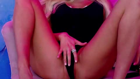 ClaraHazel online show from February 28, 3:48 am