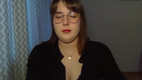 Clara online show from May 20, 5:41 pm