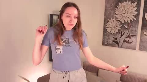 Snapshot of claribelpastano chatting on February 10, 1:32 am Lora online show from February 10, 1:32 am