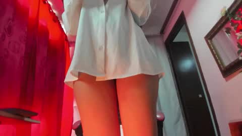 Snapshot of clarise17 chatting on May 5, 3:53 pm Charlotte online show from May 5, 3:53 pm