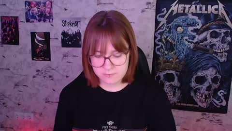 Clarissa online show from May 8, 9:25 am