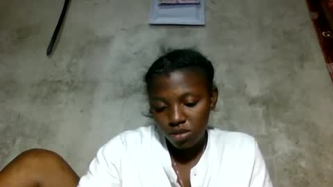 clarisse98 online show from May 25, 1:06 pm