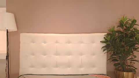 clark_dick16 online show from July 10, 4:39 am