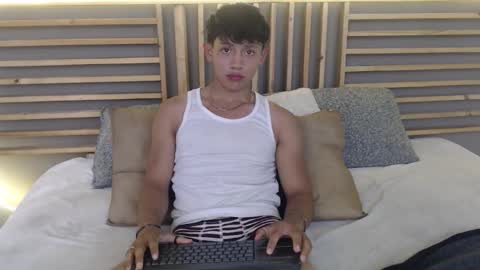 Snapshot of clark_ken1 chatting on March 2, 8:48 pm clar online show from March 2, 8:48 pm