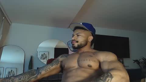 Snapshot of clark_strong chatting on March 21, 10:24 pm clark_strong online show from March 21, 10:24 pm