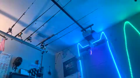 clarkshammer95 online show from September 15, 6:08 pm