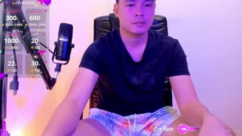 Snapshot of clarkyplaze chatting on February 2, 1:23 am Clark online show from February 2, 1:23 am