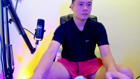 Snapshot of clarkyplaze chatting on February 5, 12:31 am Clark online show from February 5, 12:31 am