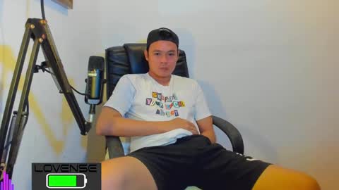 Snapshot of clarkyplaze chatting on March 1, 12:56 pm Clark online show from March 1, 12:56 pm