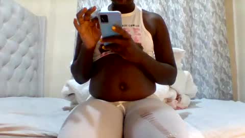 Snapshot of classic_carmen chatting on July 19, 9:40 pm carmen online show from July 19, 9:40 pm