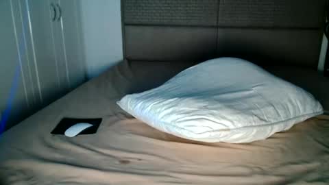 Snapshot of claudiacoxxx chatting on November 20, 8:52 pm claudiacoxxx online show from November 20, 8:52 pm