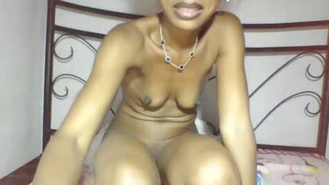 claudianne online show from March 28, 1:16 am