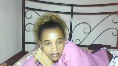 claudianne online show from April 5, 7:22 pm