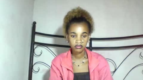 claudianne online show from May 25, 6:36 pm