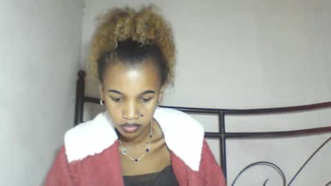 claudianne online show from May 27, 6:38 pm