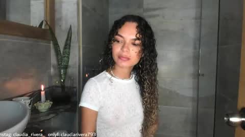 Snapshot of claudiarivera_1 chatting on September 28, 10:59 pm Claudia Rivera online show from September 28, 10:59 pm