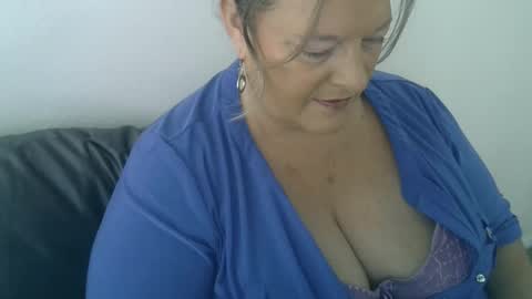Snapshot of claudineddd chatting on January 23, 6:35 pm ClaudineDDD online show from January 23, 6:35 pm
