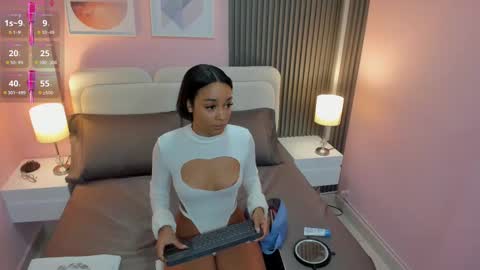 Snapshot of clawdeen__wolf chatting on September 13, 7:57 pm clauwdeen wolf online show from September 13, 7:57 pm