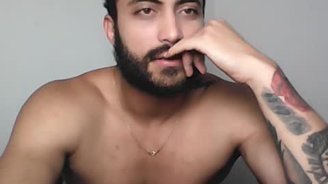 Clay online show from February 11, 8:47 pm