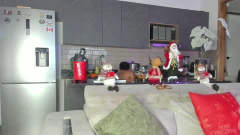 Snapshot of claytonburgues chatting on December 10, 1:11 am claytonburgues online show from December 10, 1:11 am