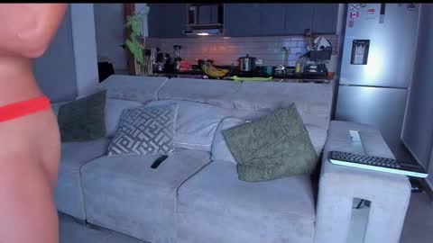 Snapshot of claytonburgues chatting on March 2, 11:31 pm claytonburgues online show from March 2, 11:31 pm