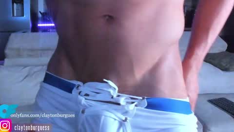 Snapshot of claytonburgues chatting on October 24, 3:47 am claytonburgues online show from October 24, 3:47 am