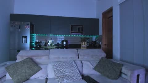 claytonburgues online show from February 24, 2:53 am