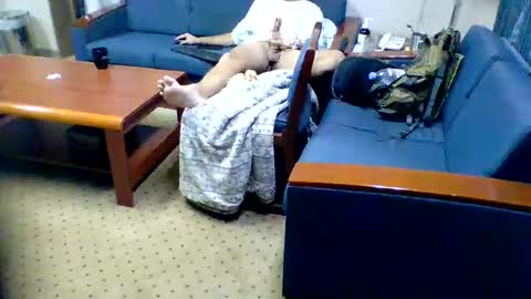 clayyalc2 online show from September 13, 11:43 am