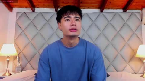 Snapshot of clement_reyes chatting on November 26, 12:39 pm clement_reyes online show from November 26, 12:39 pm