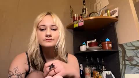 Jenny online show from October 7, 5:21 pm