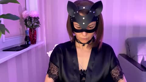 cleo_catra online show from November 17, 5:08 pm