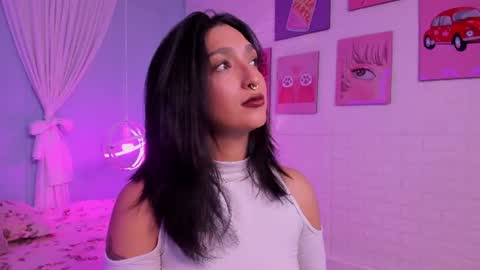 Snapshot of cleo_foxx chatting on June 24, 12:04 pm Cleo online show from June 24, 12:04 pm