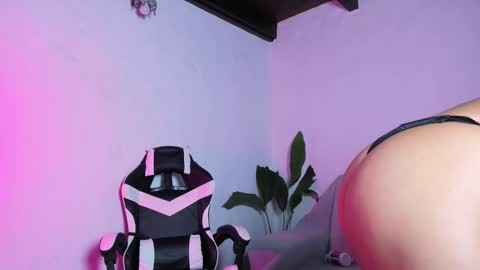 cleo_wildcat online show from November 27, 8:38 am