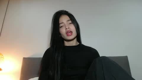 cleoafro30 online show from December 17, 11:59 pm