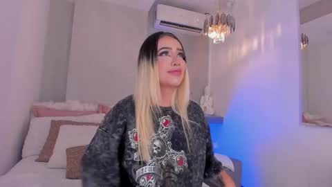 . Cleo Jhonson . online show from April 15, 3:35 am