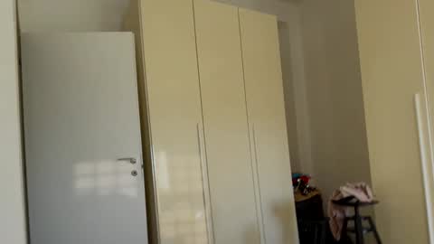 Snapshot of cleopatra_sinns chatting on December 21, 10:39 am cleopatra_sinns online show from December 21, 10:39 am