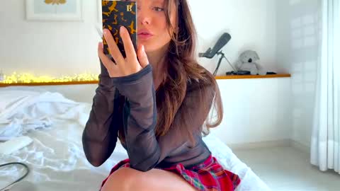 Snapshot of cleopatra_sinns chatting on September 14, 12:48 pm cleopatra_sinns online show from September 14, 12:48 pm