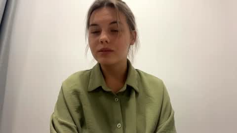 Snapshot of cleotildewalchak chatting on July 17, 8:14 pm Ocane online show from July 17, 8:14 pm