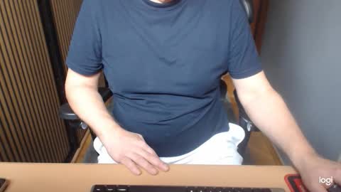 Snapshot of clit_fan chatting on March 27, 10:59 am Rob online show from March 27, 10:59 am