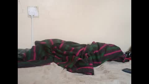 Snapshot of clity_creamer chatting on September 10, 12:27 pm clity_creamer online show from September 10, 12:27 pm