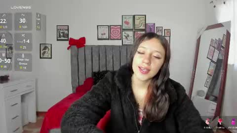 cloe_7 online show from June 28, 12:11 pm
